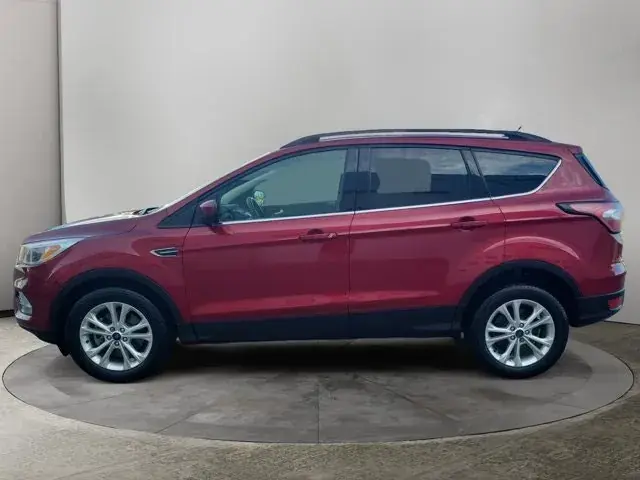 Ford Escape 2017 photo 2