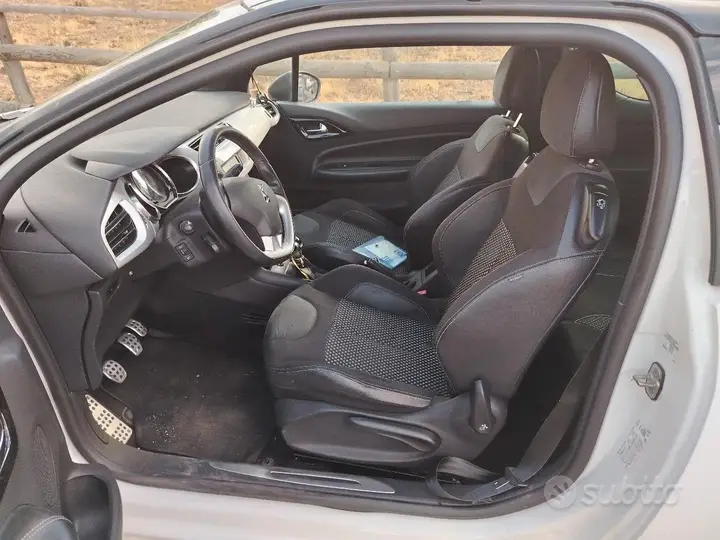 Citroen Ds3 2013 photo 2