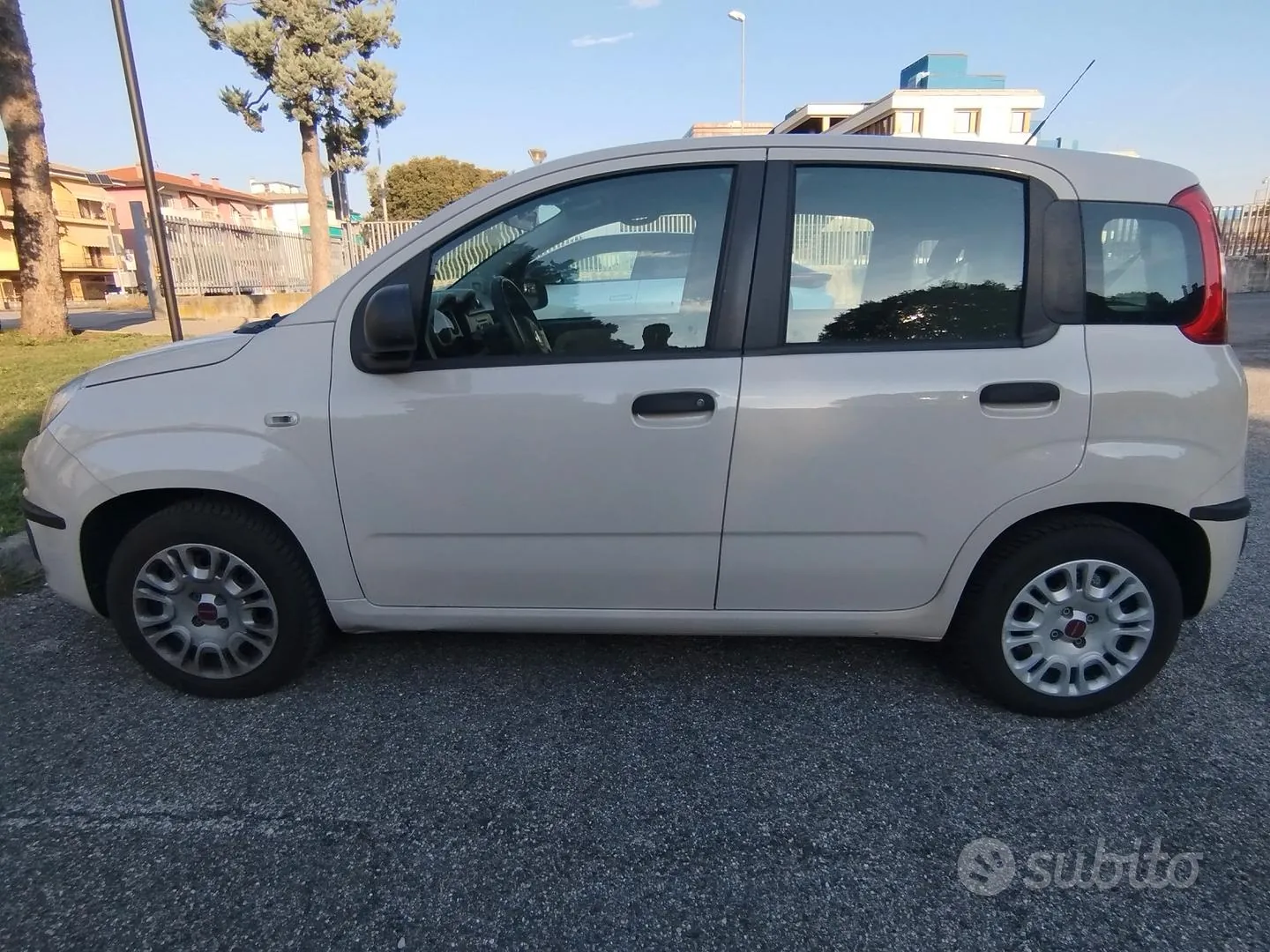 Fiat Panda 2015 photo 4