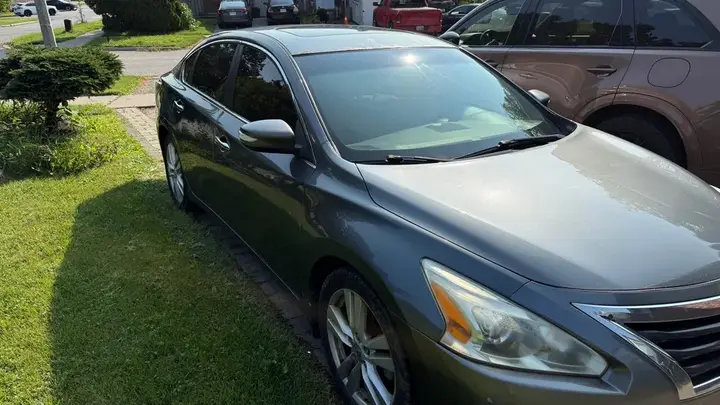 Nissan Altima