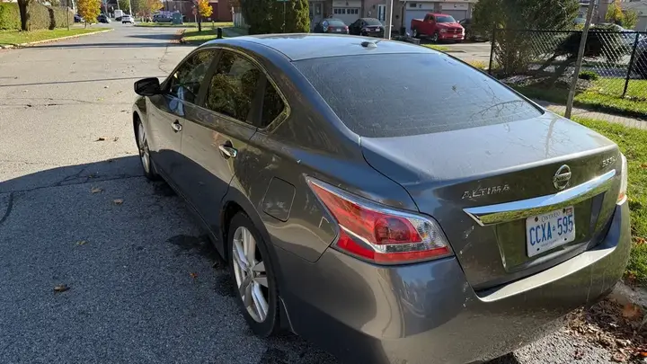 Nissan Altima 2014 photo 4