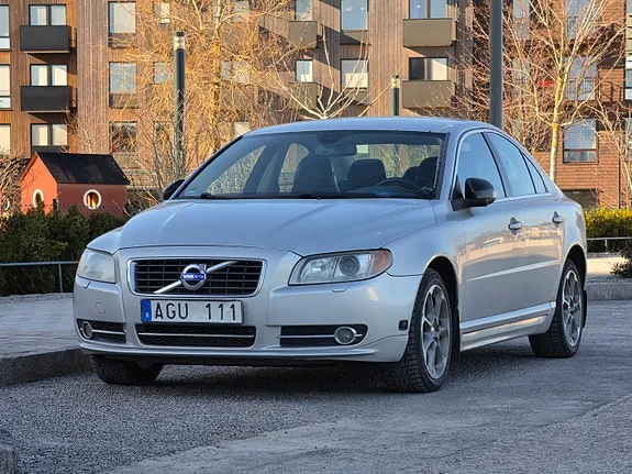 Volvo S80