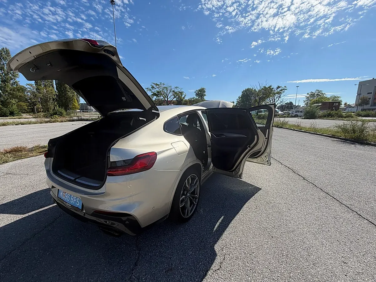 BMW X4 2019 photo 2