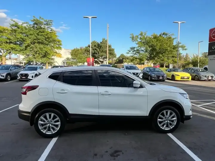 Nissan Qashqai 2023 photo 4