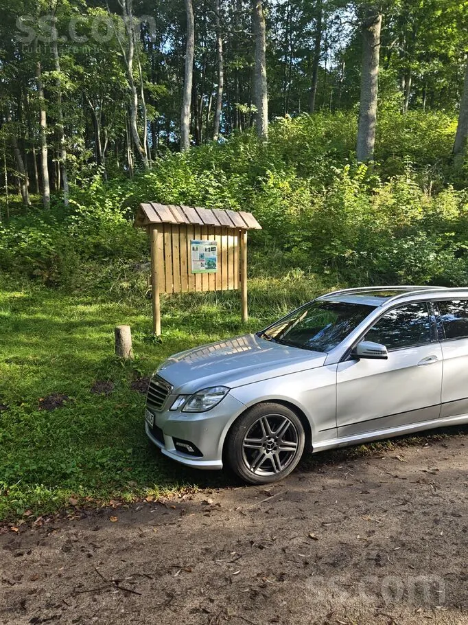 Mercedes-Benz E350