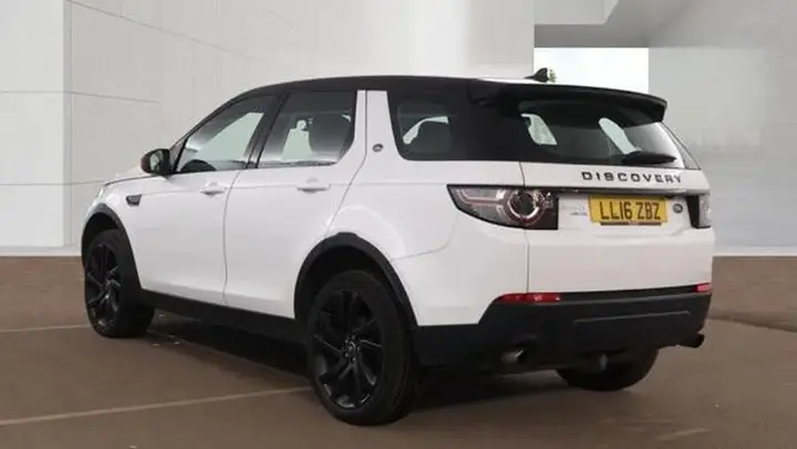 Land Rover Discovery Sport 2016 photo 5