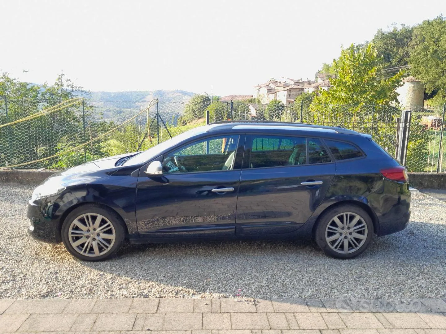 Renault Megane 2012 photo 4