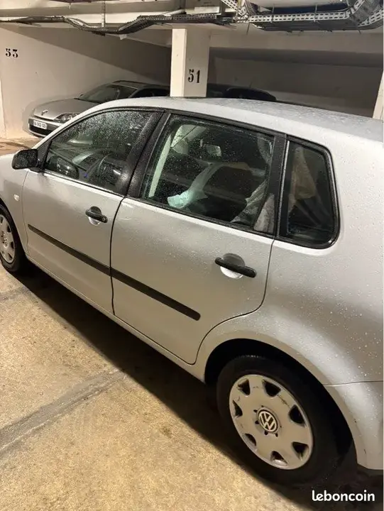 Volkswagen Polo 2003 photo 2