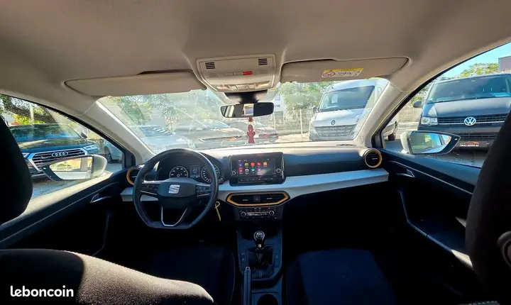 Seat Ibiza 2022 photo 2