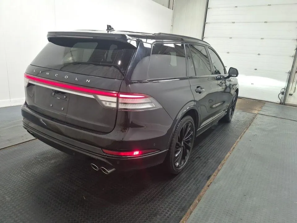 Lincoln Aviator 2022 photo 3