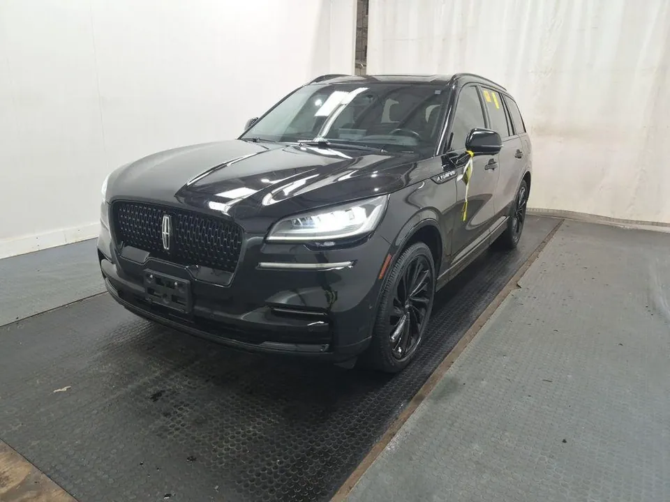 Lincoln Aviator