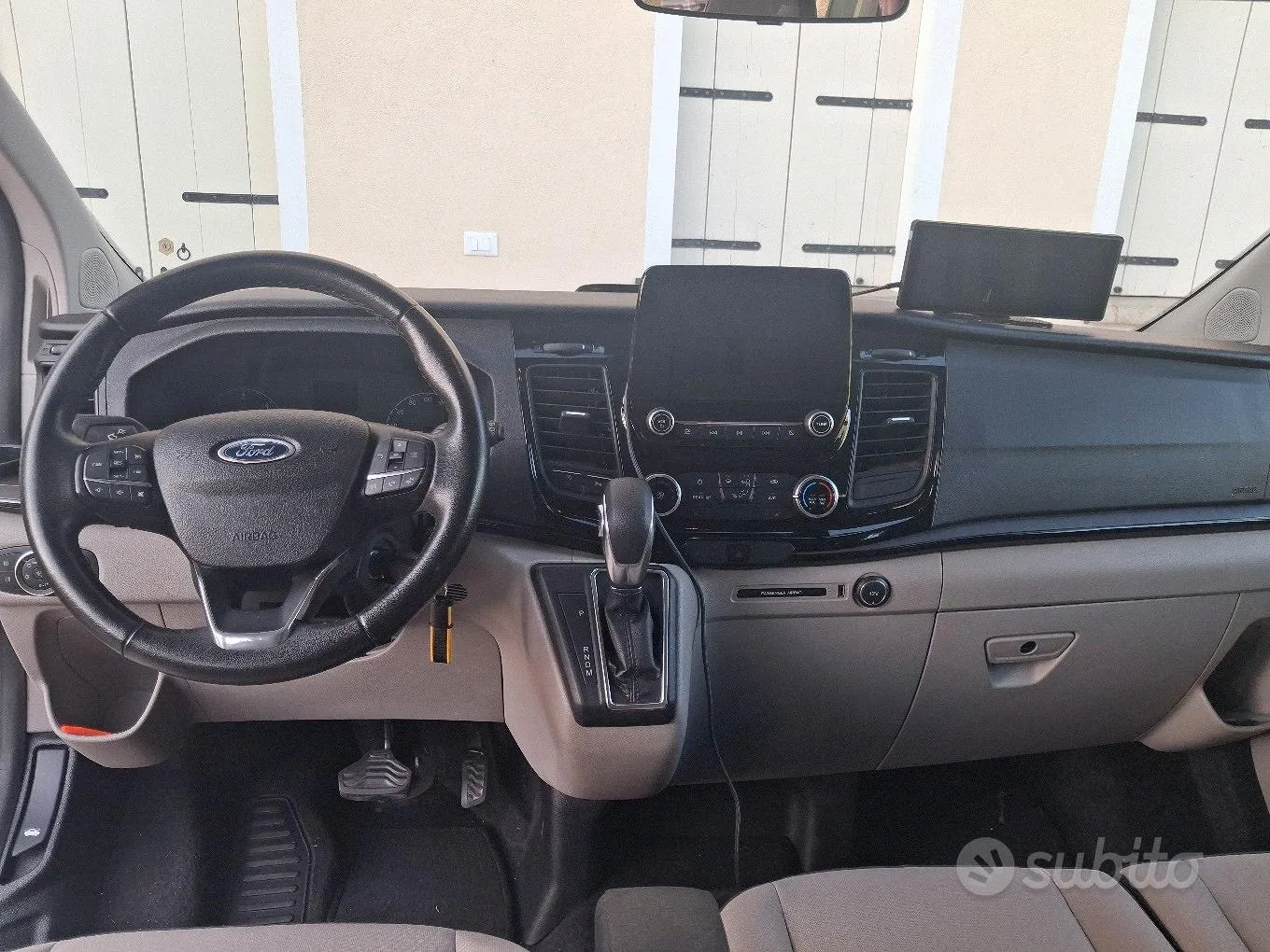 Ford Tourneo Custom 2019 photo 5