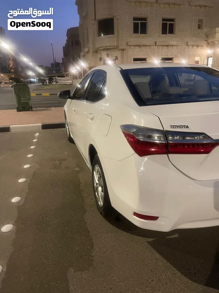 Toyota Corona 2018 photo 2