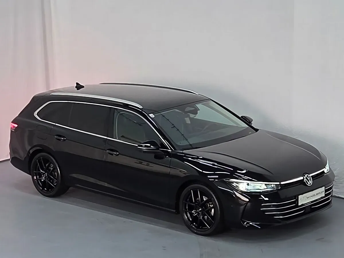 Volkswagen Passat 2024 photo 3