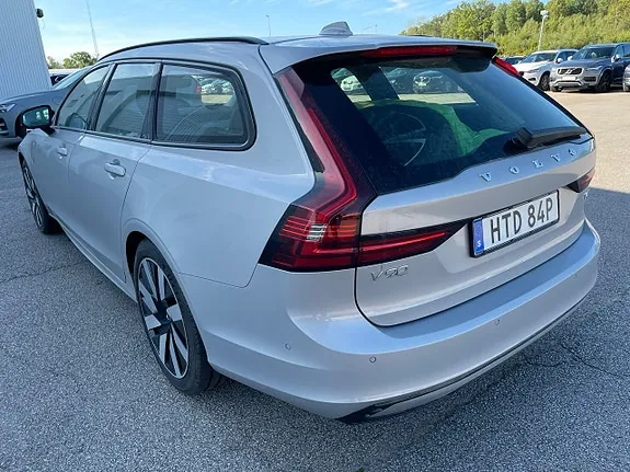 Volvo V90 2026 photo 4