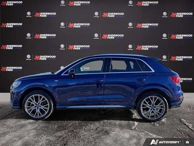 Audi Q3 2022 photo 2