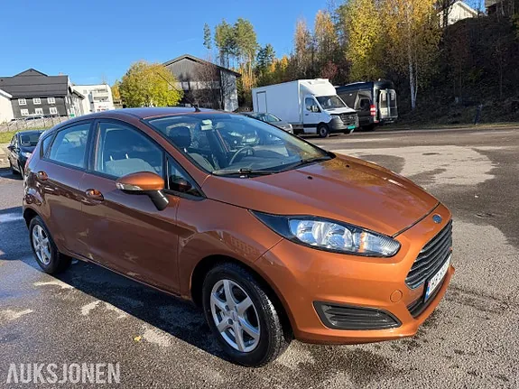Ford Fiesta 2013 photo 3