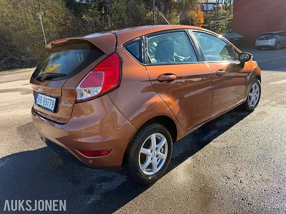Ford Fiesta 2013 photo 5