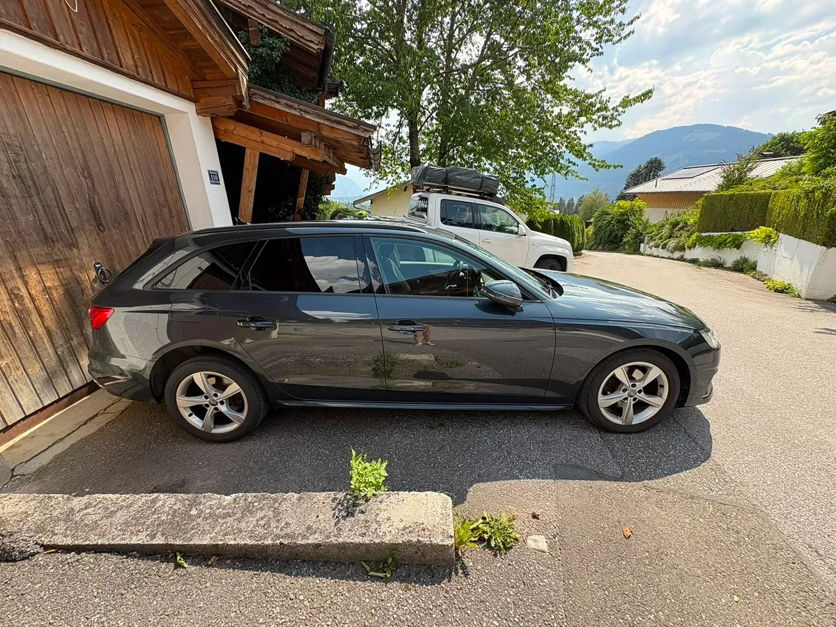 Audi A4 2020 photo 3