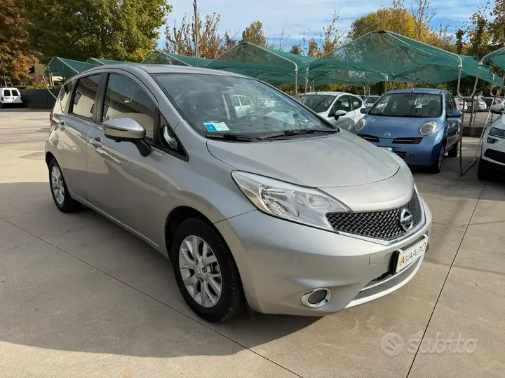 Nissan Note 2013 photo 3