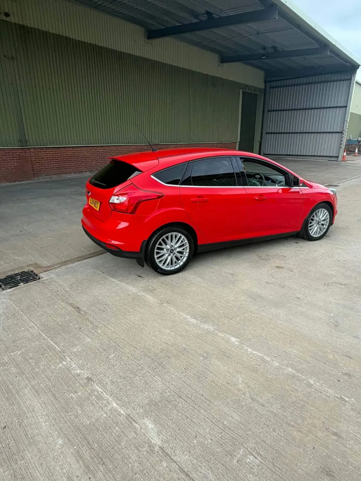 Ford Focus 2014 photo 2