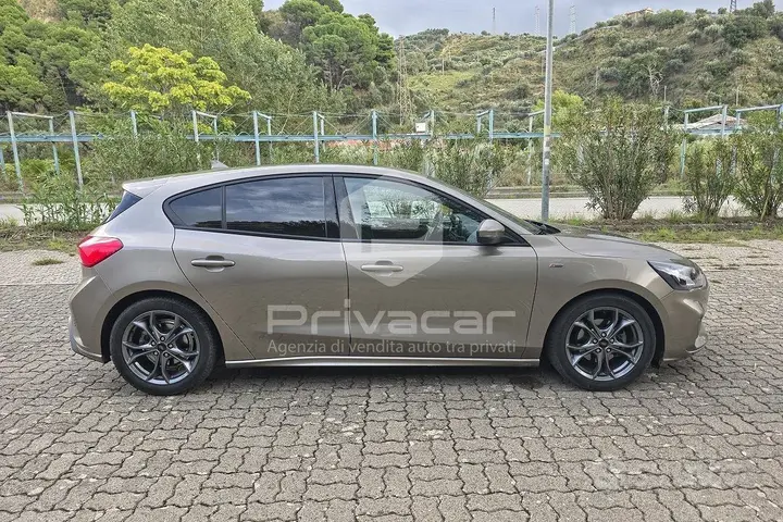 Ford Focus 2018 photo 4