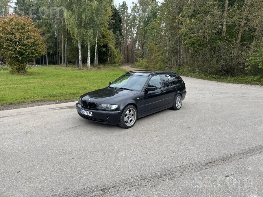 BMW 320