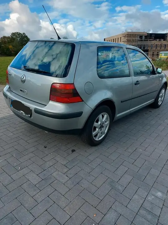 Volkswagen Golf 4