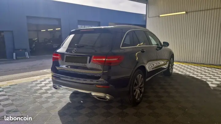 Mercedes-Benz Glc 2017 photo 4