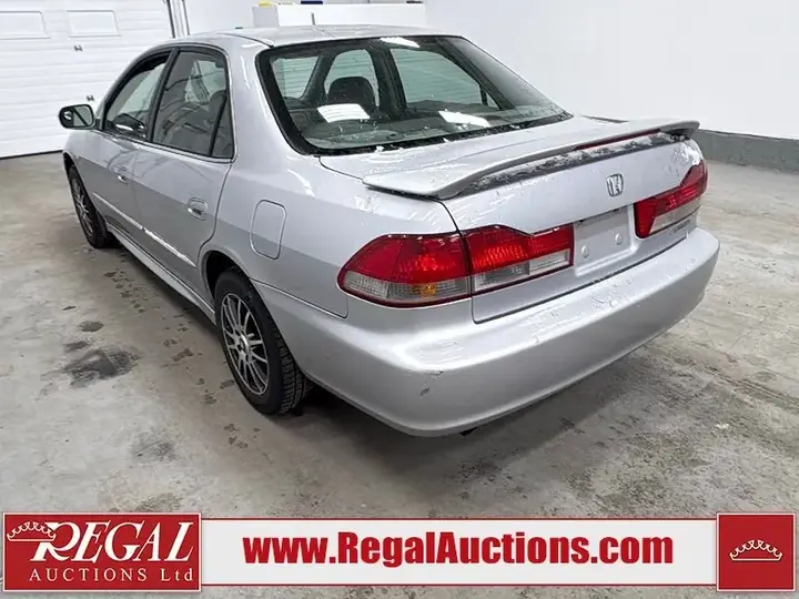 Honda Accord 2002 photo 4