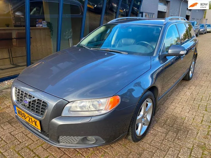 Volvo V70