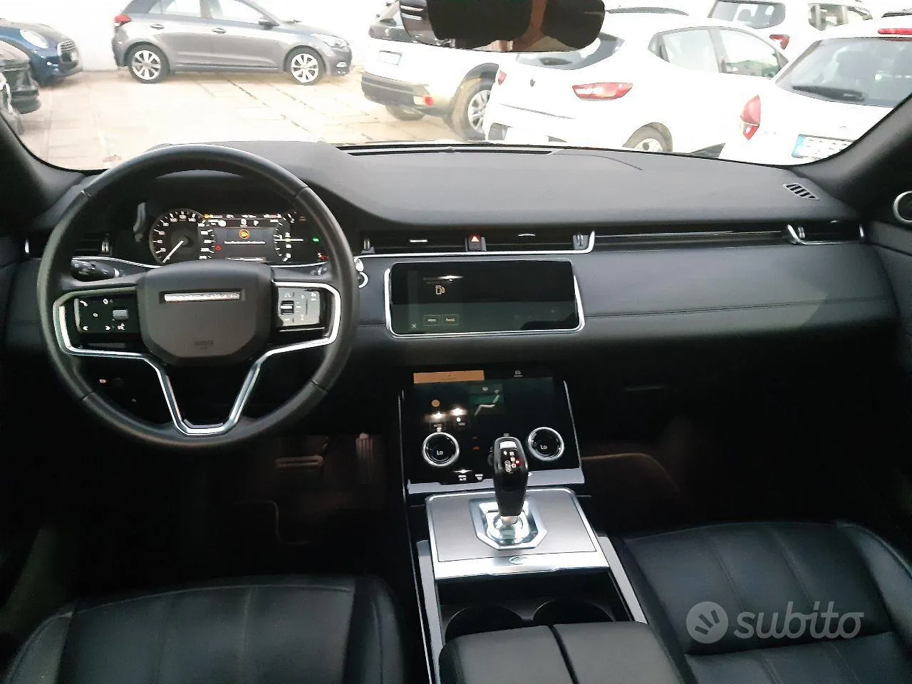 Land Rover Range Rover Evoque 2022 photo 5