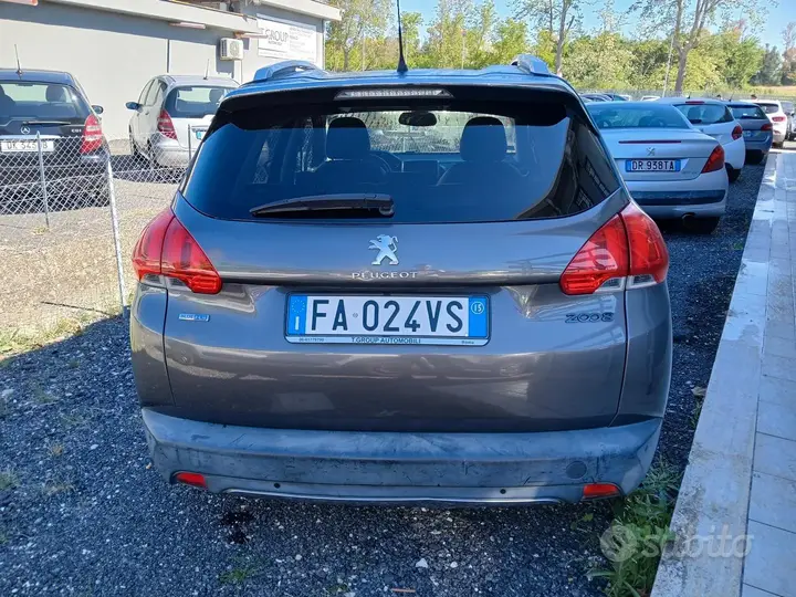Peugeot 2008 2015 photo 4