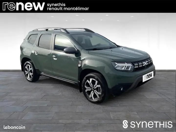 Dacia Duster 2023 photo 2
