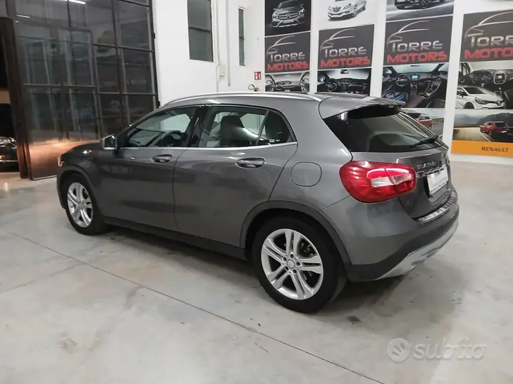 Mercedes-Benz Gla 2017 photo 5