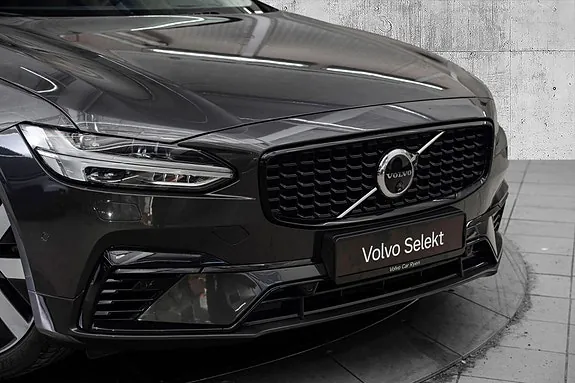 Volvo V90 2025 photo 2