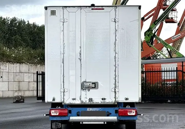 Volkswagen Crafter 2020 photo 3