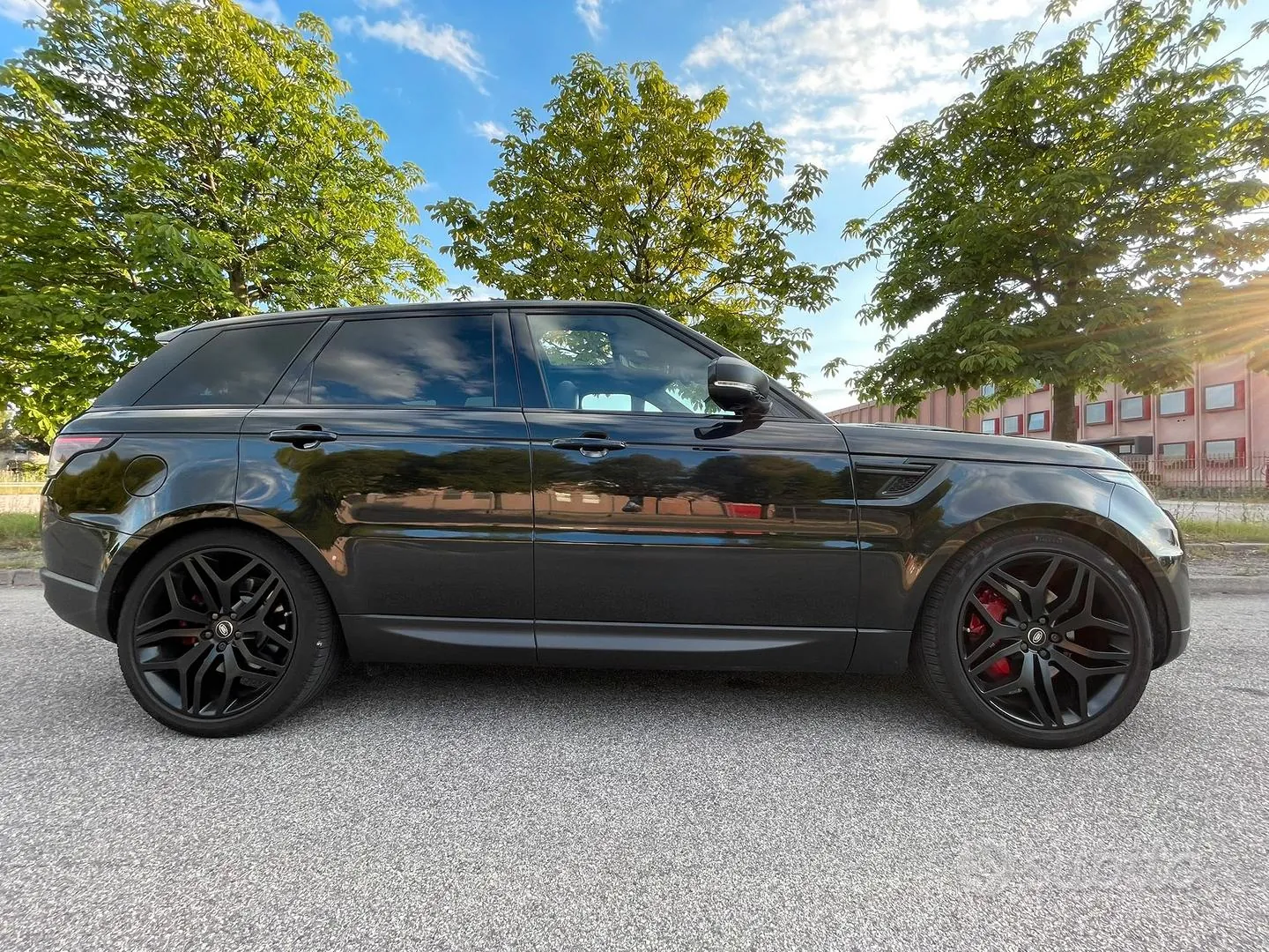 Land Rover Range Rover Sport 2017 photo 2
