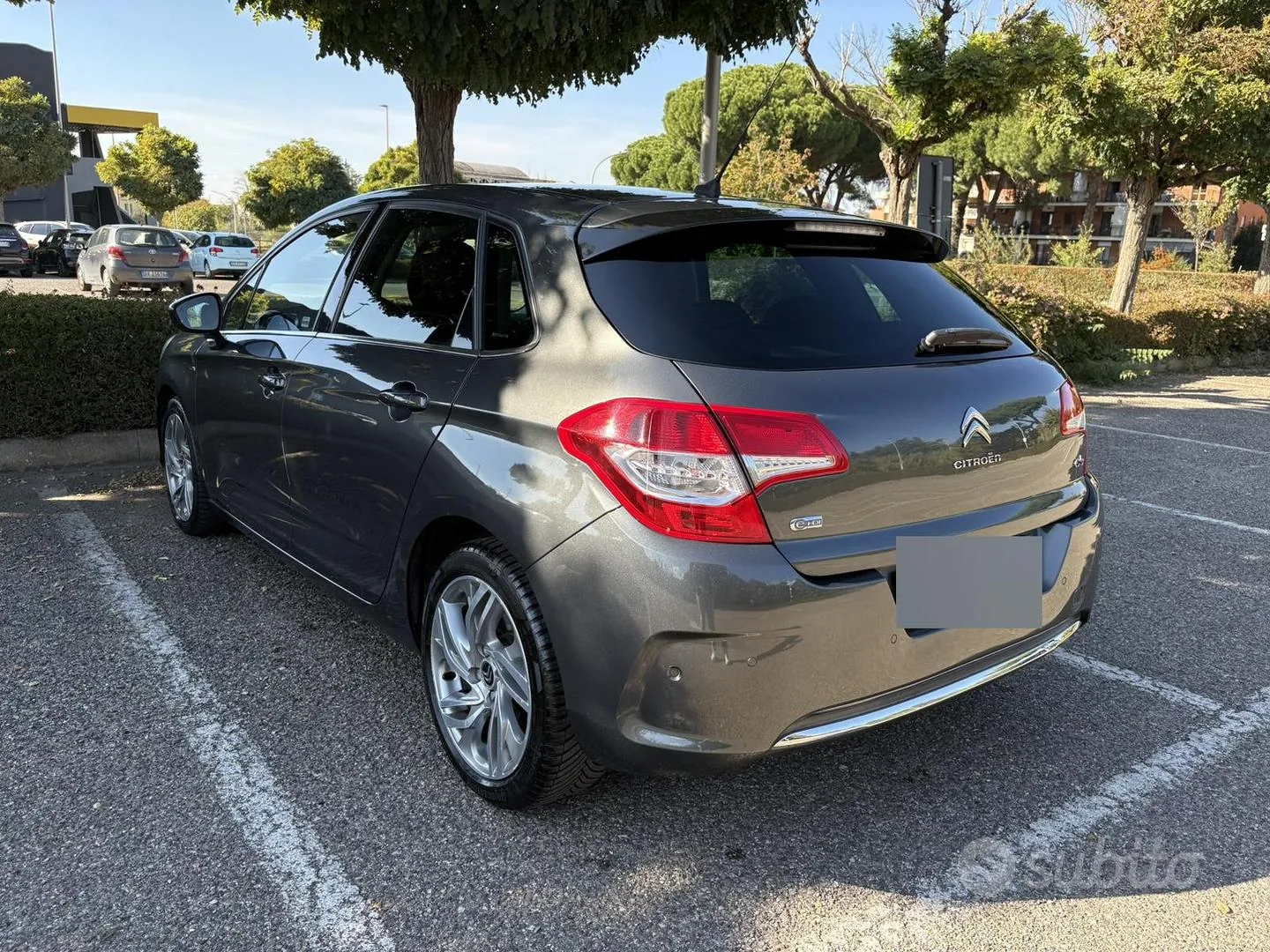 Citroen C4 2013 photo 2