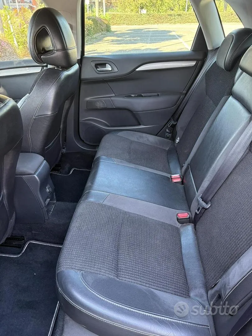 Citroen C4 2013 photo 5