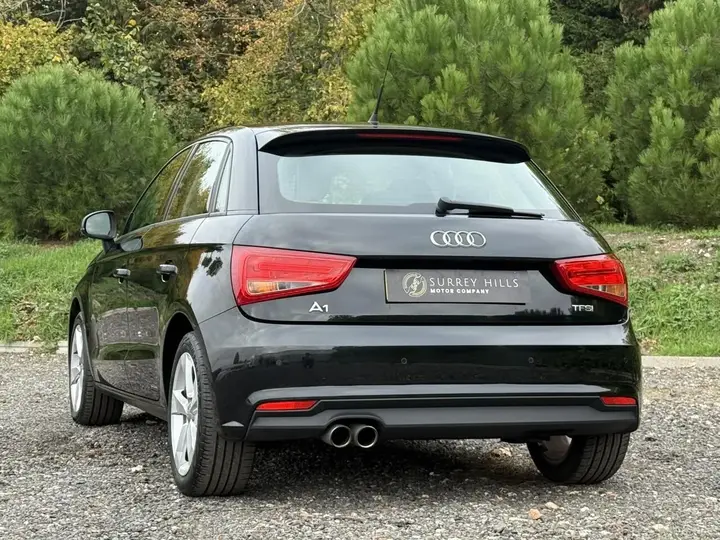 Audi A1 2017 photo 5