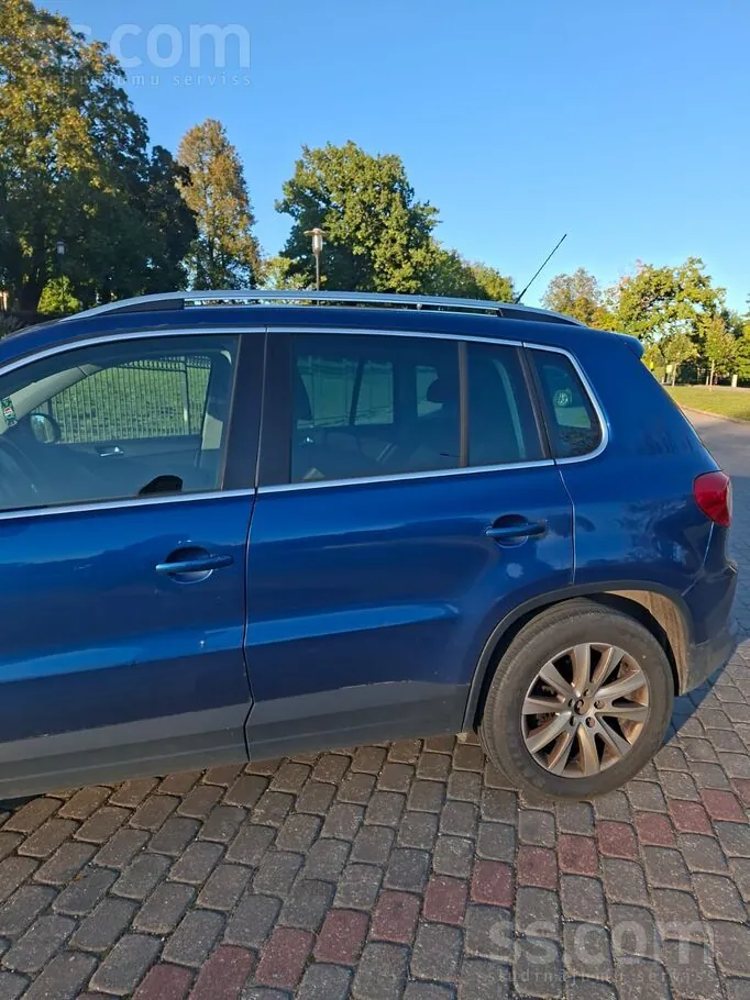 Volkswagen Tiguan 2010 photo 2