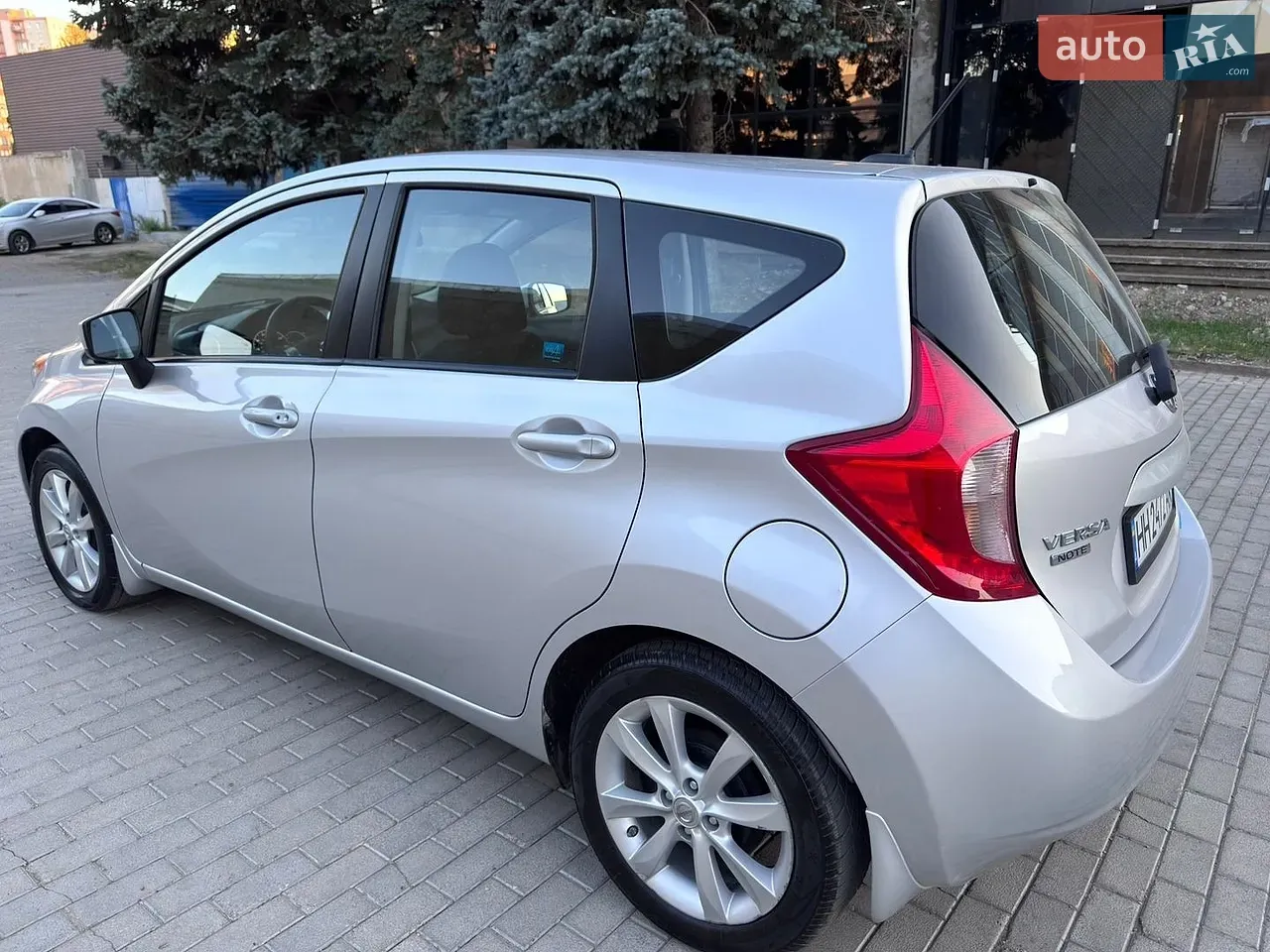 Nissan Versa Note 2014 photo 4