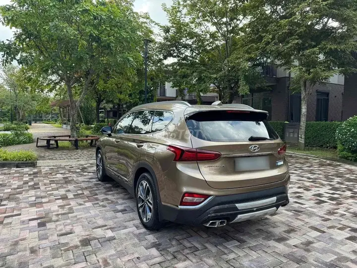 Hyundai Santa Fe 2019 photo 4