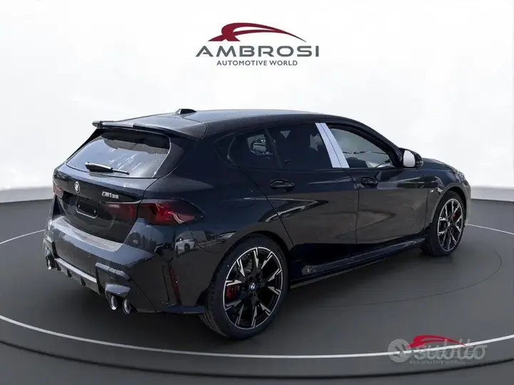 BMW M135I 2026 photo 3