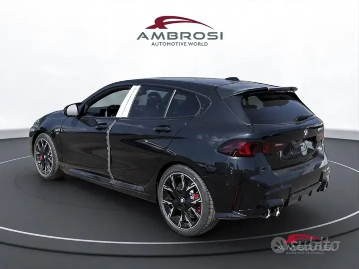 BMW M135I 2026 photo 4