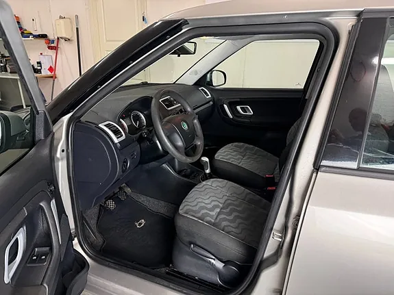 Skoda Fabia 2008 photo 5