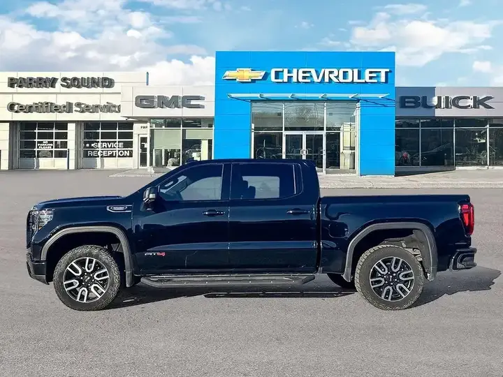 GMC Sierra 1500 2025 photo 3