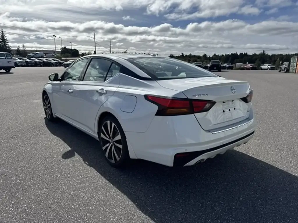 Nissan Altima 2019 photo 4
