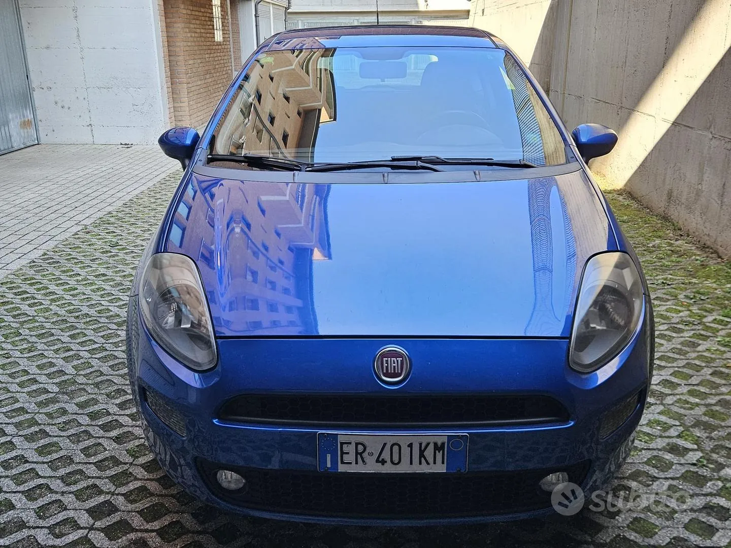 Fiat Punto 2013 photo 2